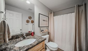 985 W Martin Ave, Amherst, OH 44001
