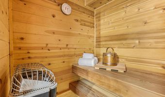 7133 E Valley Ridge Dr, Madison, WI 53719