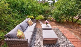 504 Tumbling Hawk 504, Acton, MA 01718