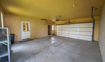 101 Hilltop Dr, Ackley, IA 50601