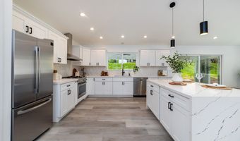5041 POKE St, Hilo, HI 96720