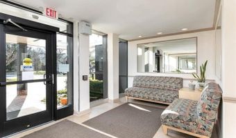3701 5TH St S 409, Arlington, VA 22204