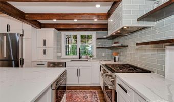 3039 N Alexander St, Charlotte, NC 28205