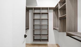 7502 NEVIS Rd, Bethesda, MD 20817