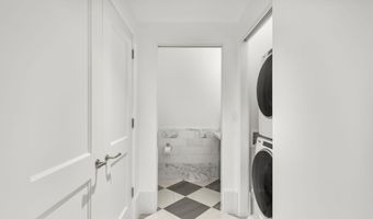 27 Admiralty Row 305, Alys Beach, FL 32461