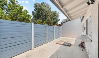 4015 E Horseshoe Ln, Anaheim, CA 92807