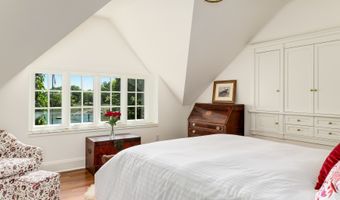 82 Arrowhead Way, Darien, CT 06820