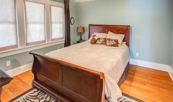 1620 Clawson St, Alton, IL 62002
