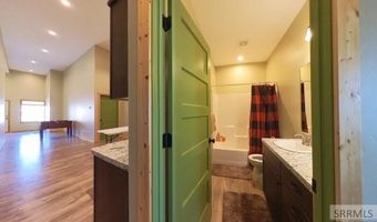 412 E Main St, Ashton, ID 83420