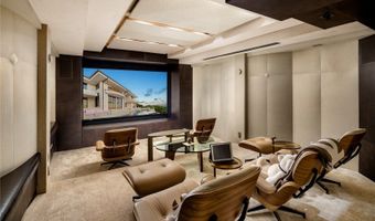 360 Puuikena Dr, Honolulu, HI 96821