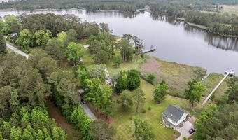 457 Muddy Creek Rd, Aurora, NC 27806