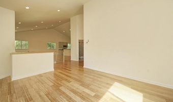 2019 Chalmers Dr, Ann Arbor, MI 48104