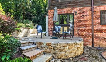 5549 Main St, Augusta, MO 63332