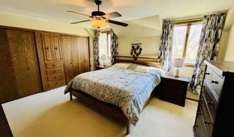 407 NE 17th Ave, Aberdeen, SD 57401