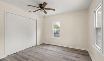 180 Broadway St, Austin, IN 47102