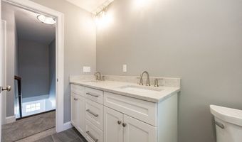 122 Canal St, Blackstone, MA 01504