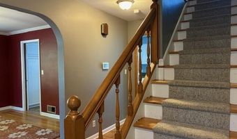 815 Hewett Dr, Ann Arbor, MI 48103