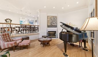 5803 MADAKET Rd, Bethesda, MD 20816