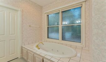 6 Lochgilphead Ln, Bella Vista, AR 72715