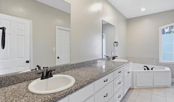 346 Woodlands Dr, Brandon, MS 39047