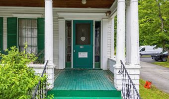 28 Chapel St, Augusta, ME 04330
