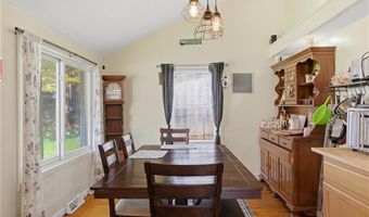 48 Overlea Rd, North Smithfield, RI 02896
