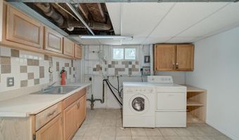 4837 RANDOLPH Dr, Annandale, VA 22003