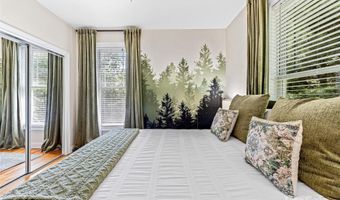 37 Gaston Mountain Rd, Asheville, NC 28806