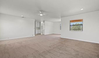 13620 Pales Rd, Agua Dulce, CA 91390