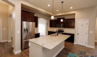 3712 Ederd Dr, Carlsbad, NM 88220