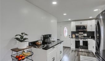 1703 Vanburen St, Aliquippa, PA 15001