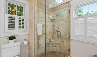 1 ORCHARD Way S, Potomac, MD 20854
