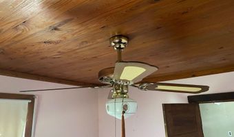 1386 Elvin Weeks Rd, Bethel Springs, TN 38315