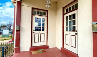 8 COMMONWEALTH Ave, Claymont, DE 19703