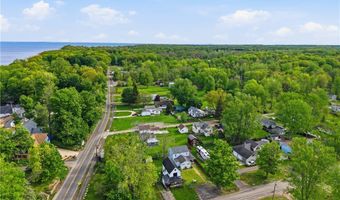 648 Beach Rd, Angola, NY 14006