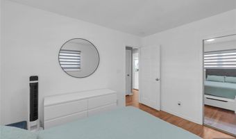 136 E Clinton Ave, Bergenfield, NJ 07621