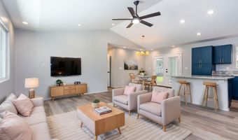 849 MANONO St, Hilo, HI 96720