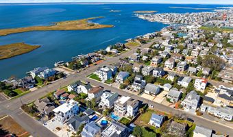 329 ESSEX Ave, Beach Haven, NJ 08008