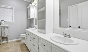 518 Old School Rd, Arnaudville, LA 70512