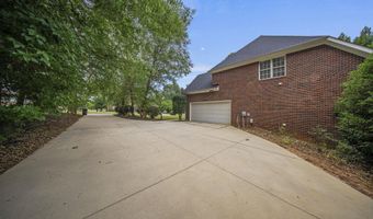 335 Benford Dr, Boiling Springs, SC 29316