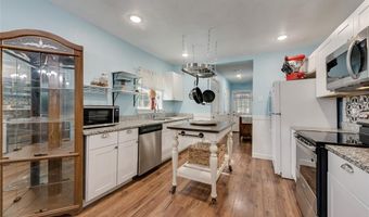 308 E Davis Ave, Alvarado, TX 76009