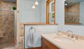 5230 Laubert Rd, Atwater, OH 44201