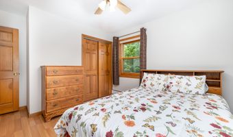 6 Old Sawmill Dr, Beacon Falls, CT 06403