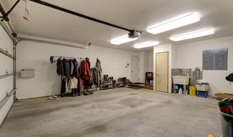 3414 Illiamna Ave, Anchorage, AK 99517