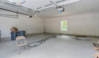 62 Orchard Ave, Johnston, RI 02919