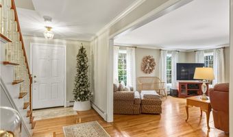 113 Log Rd, North Smithfield, RI 02830