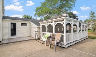41 Thomas Leighton Blvd, Cumberland, RI 02864