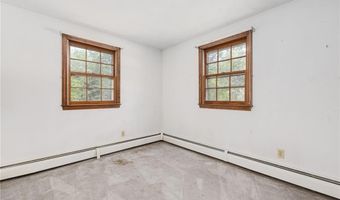 91 Inez Dr, North Kingstown, RI 02852