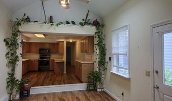 411 Augusta Rd, Belgrade, ME 04917