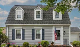 31 Bowen St, East Providence, RI 02916